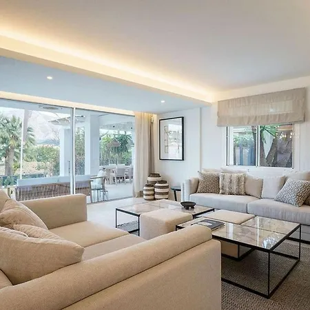 Views 4bdrm Δωμάτια σε οικογενειακή κατοικία
