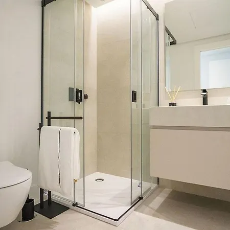 Views 4bdrm Δωμάτια σε οικογενειακή κατοικία